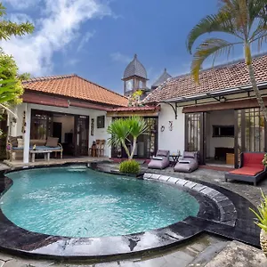 https://villa-hidden-garden-legian.hotelsseminyak.net