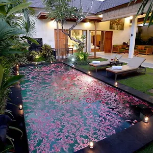 https://sandi-agung-villa.hotelsseminyak.net